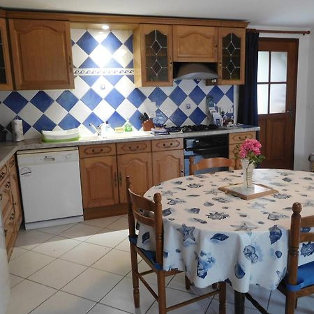 Les Gites de Kerroyal Garlan Extérieur photo