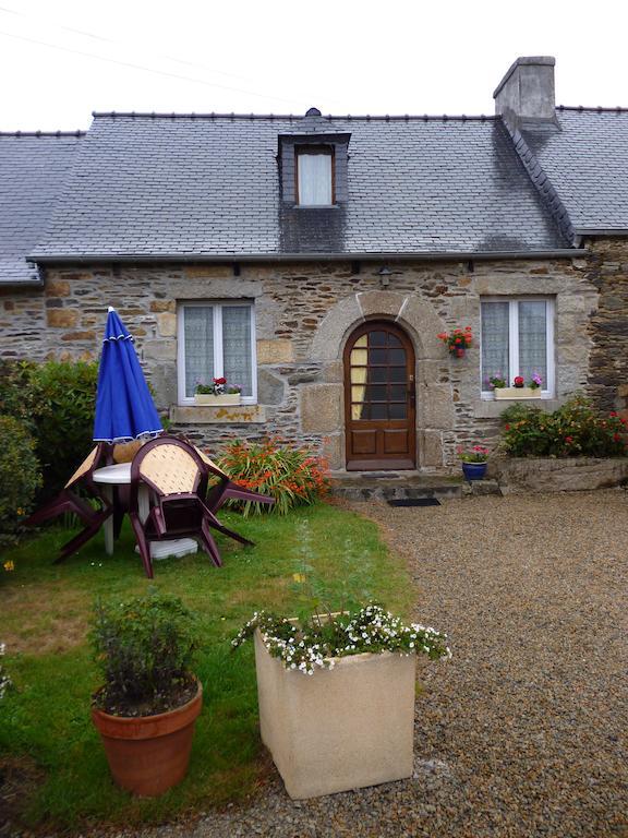 Les Gites de Kerroyal Garlan Chambre photo