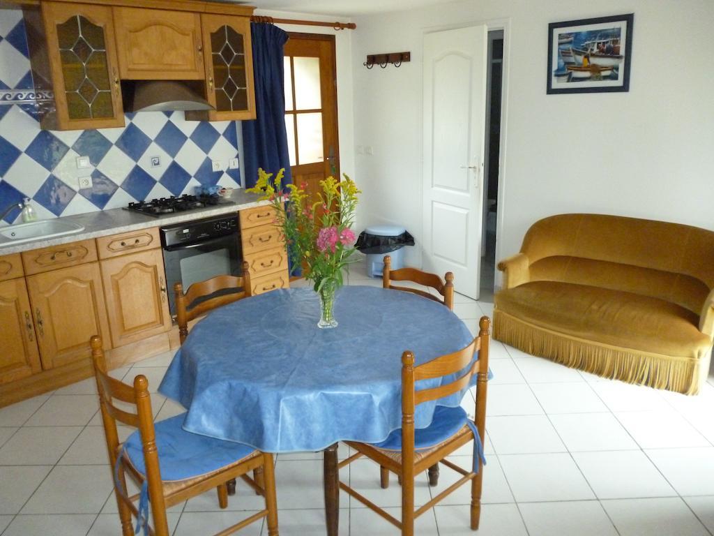 Les Gites de Kerroyal Garlan Chambre photo