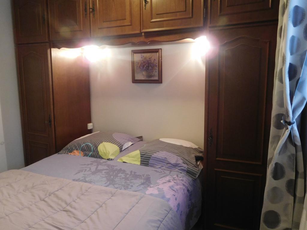 Les Gites de Kerroyal Garlan Extérieur photo